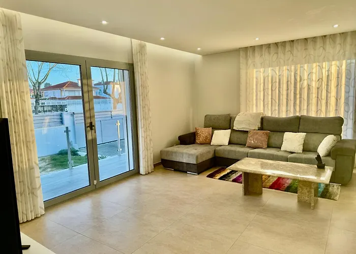 Апартаменты Miranda House