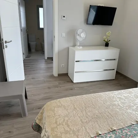 شقة Miranda House